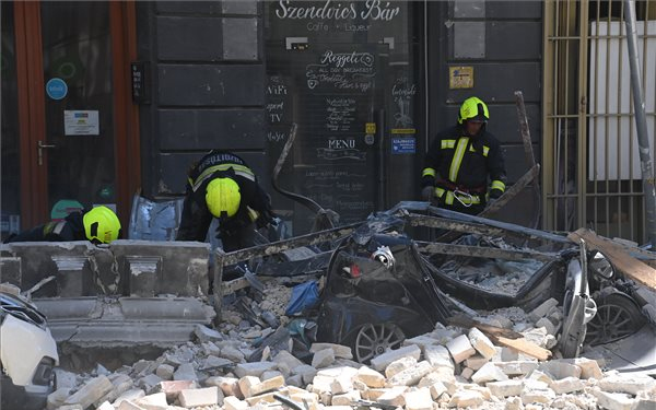 Javul a házomlásban megsérült táncművész állapota